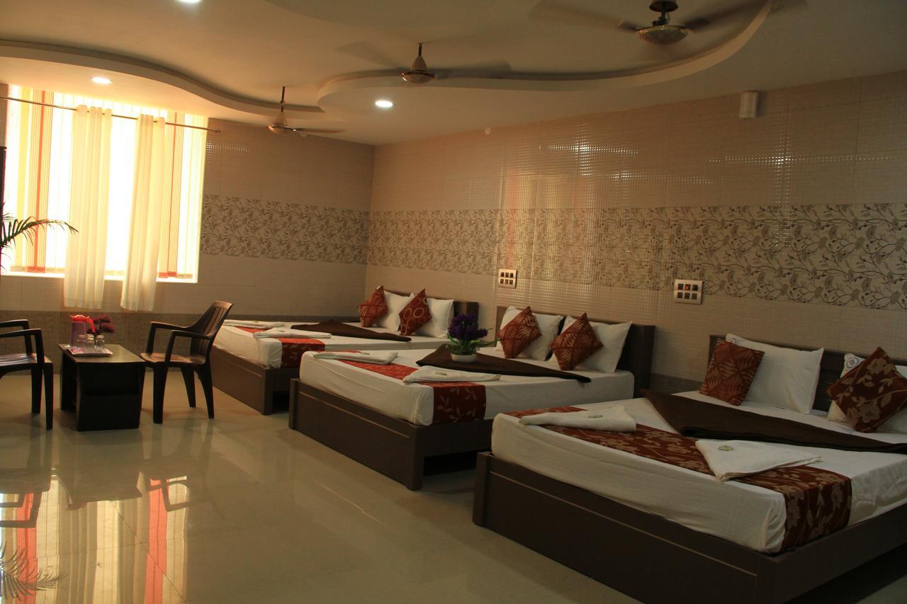 Hotel Royal Residency Rāmeswaram Esterno foto